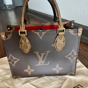 Louis Vuitton Onthego PM
